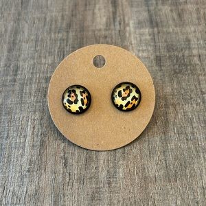 Homemade Earrings - 12mm diameter circle‎ - post style - animal print